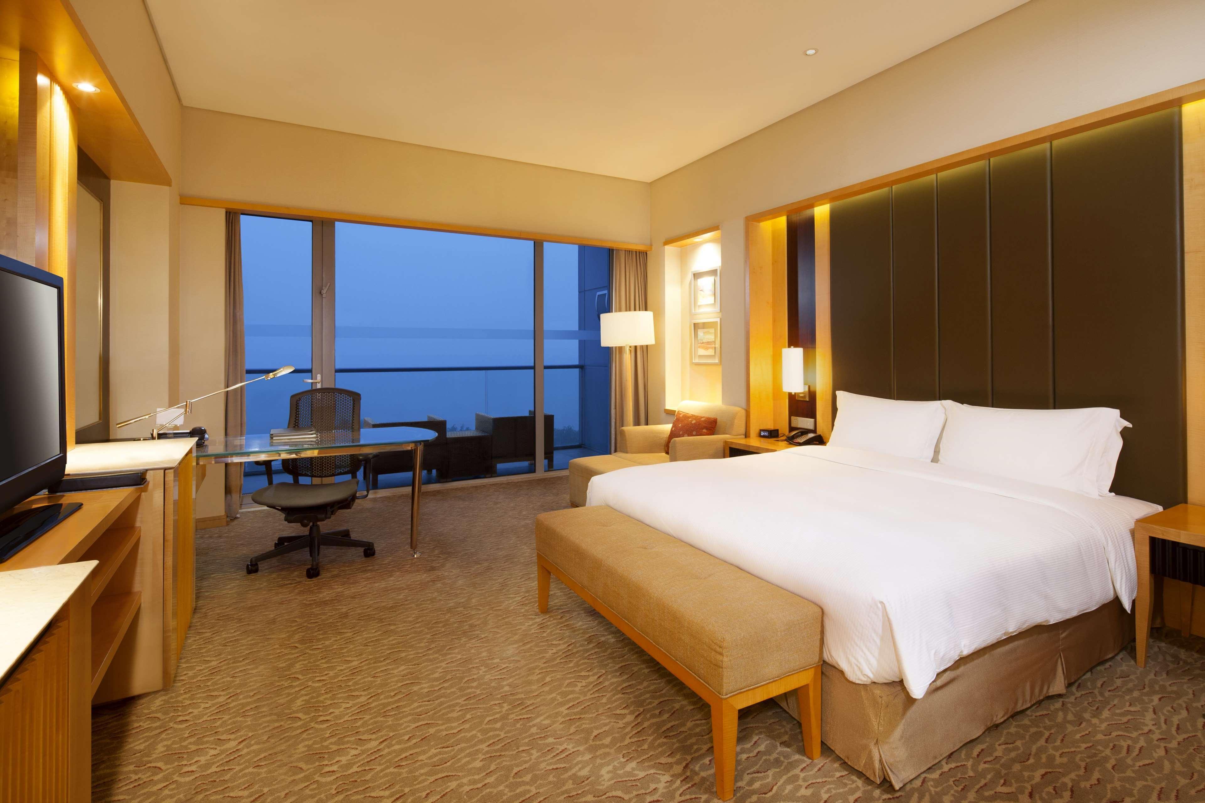 Hilton Nanjing Riverside Exterior photo