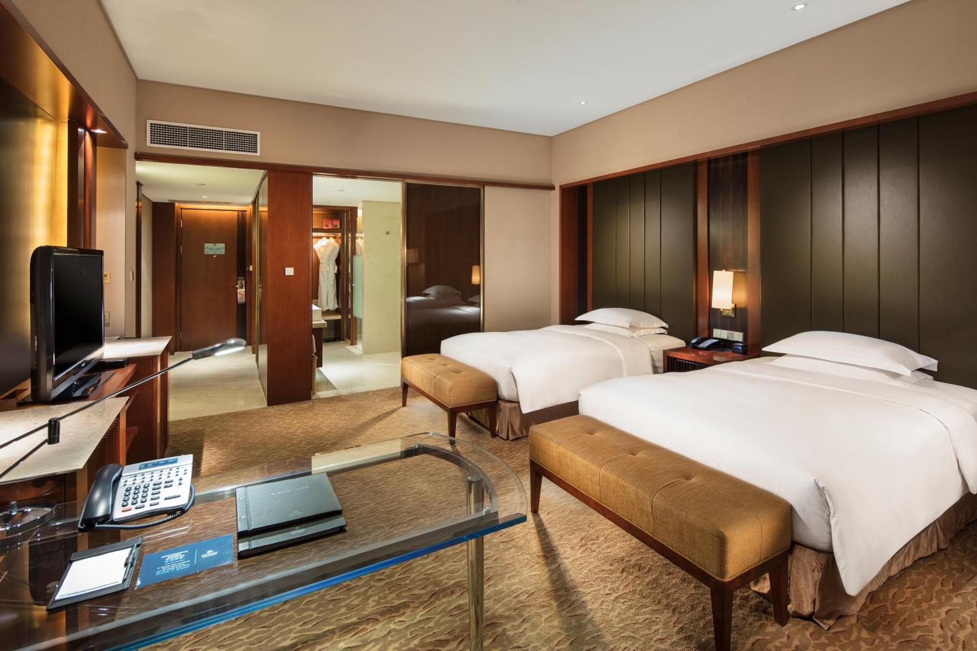 Hilton Nanjing Riverside Exterior photo